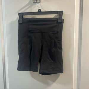 Lululemon Biker Black Women's Shorts Very Good Condition Size 4